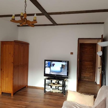Apartment Straja Lupeni  ภายนอก รูปภาพ