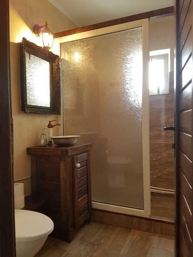 Apartment Straja Lupeni  ภายนอก รูปภาพ